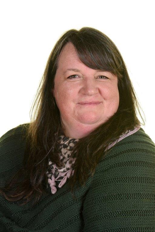 Miss N Davies - Athrawes image